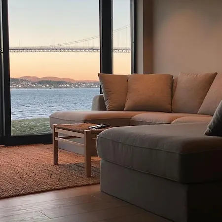 Unikt Med Stor Privat Brygge Villa Bamble